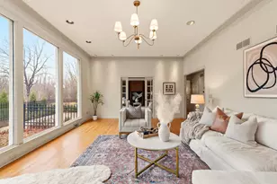 2618 W Lake Park Ct, Mequon, WI 53092 - Photo 8