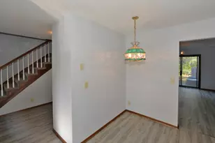 5740 Cambridge Ln, Racine, WI 53406 - Photo 4