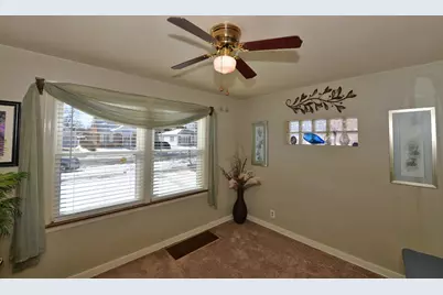 2324  Gilson St, Racine, WI 53403 - Photo 6