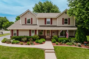 N108W16351 Scarlet Dr, Germantown, WI 53022 - Photo 1