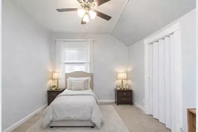 2615 N Wauwatosa Ave, Wauwatosa, WI 53213 - Photo 10