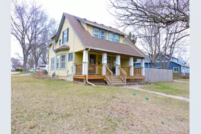 516  Riverside Dr, Fort Atkinson, WI 53538 - Photo 1