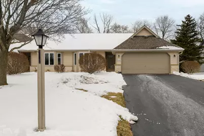N114W15890  Hilbert Ln #W-8, Germantown, WI 53022 - Photo 1