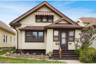 1205 S 74th St #1207, West Allis, WI 53214 - Photo 1