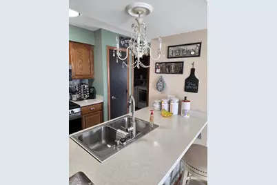 5215  67th St, Kenosha, WI 53142 - Photo 6