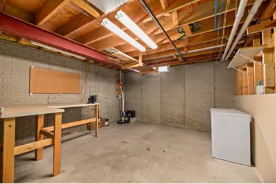 2512  Rebecca Dr, Racine, WI 53402 - Photo 38