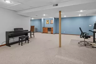 2512 Rebecca Dr, Racine, WI 53402 - Photo 32