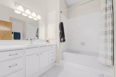 219  Westfield Way, Pewaukee, WI 53072 - Photo 16