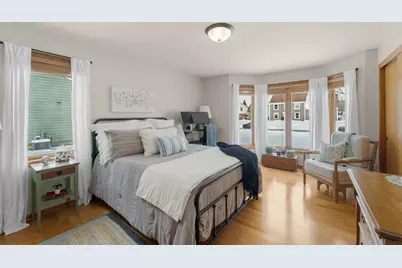 219  Westfield Way, Pewaukee, WI 53072 - Photo 14