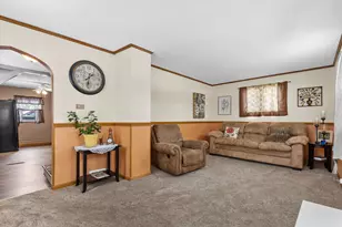 6307 N 104th St, Milwaukee, WI 53225 - Photo 10