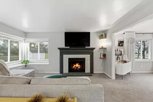 S83W32784 N Oak Tree Ct, Mukwonago, WI 53149 - Photo 14