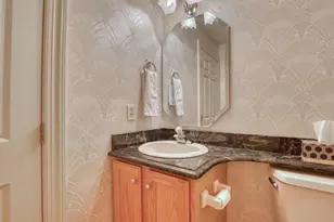 N24W30375 Crystal Springs Dr, Delafield, WI 53072 - Photo 30