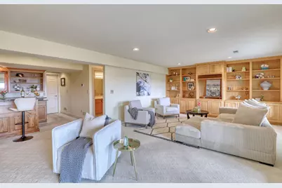 N24W30375  Crystal Springs Dr, Delafield, WI 53072 - Photo 36