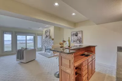 N24W30375  Crystal Springs Dr, Delafield, WI 53072 - Photo 32