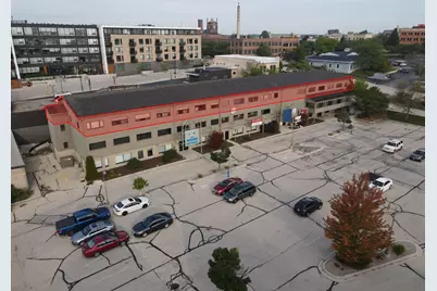 712  Riverfront Dr #C, Sheboygan, WI 53081 - Photo 1