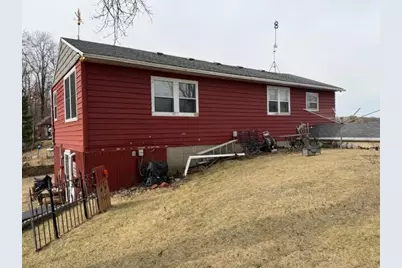 W8690  Lake Rd, Richmond, WI 53115 - Photo 2