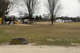 W8690 Lake Rd, Richmond, WI 53115 - Photo 22