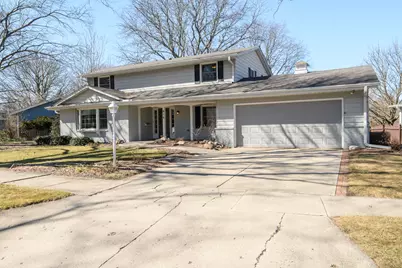 616  Westminster Dr, Waukesha, WI 53186 - Photo 6