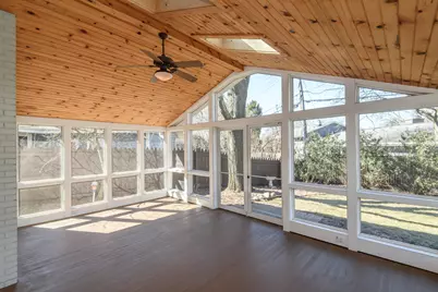 616  Westminster Dr, Waukesha, WI 53186 - Photo 32