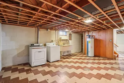 3163 S 28th St, Milwaukee, WI 53215 - Photo 34