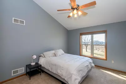 S97W13801  Stonebridge Way, Muskego, WI 53150 - Photo 16