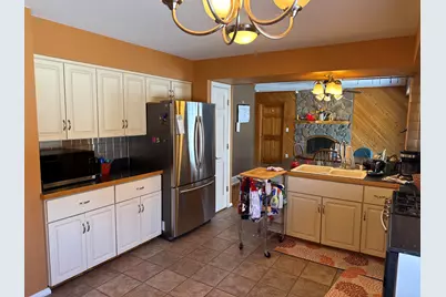 1134  Bluebird Ln, Racine, WI 53182 - Photo 4