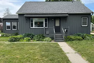 915 Carol St, Watertown, WI 53094 - Photo 1