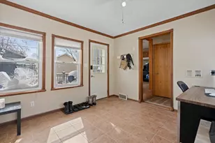 915 Carol St, Watertown, WI 53094 - Photo 14