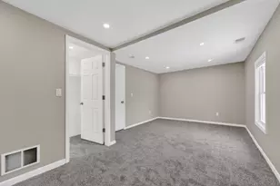 2519 S Austin St, Milwaukee, WI 53207 - Photo 16