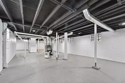 2519 S Austin St, Milwaukee, WI 53207 - Photo 22