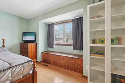 7533 W Tuckaway Creek Dr, Franklin, WI 53132 - Photo 24