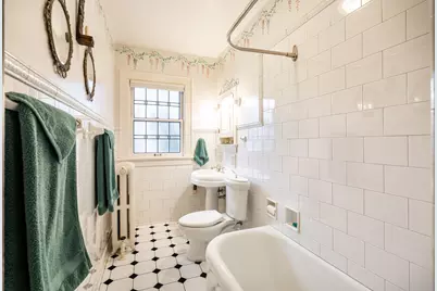 838 N 64th St, Wauwatosa, WI 53213 - Photo 14