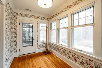 838 N 64th St, Wauwatosa, WI 53213 - Photo 4