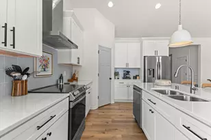 35097 Yahara Dr, Summit, WI 53066 - Photo 18