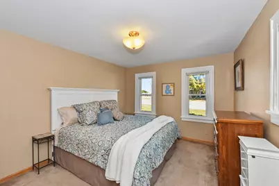 18525  Pleasant St, Brookfield, WI 53045 - Photo 14