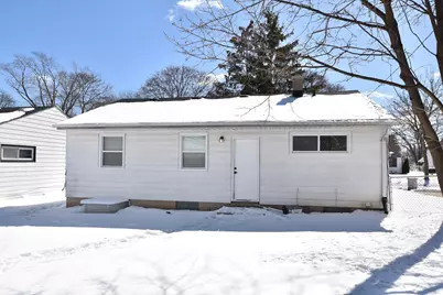 8106 W Herbert Ave, Milwaukee, WI 53218 - Photo 26