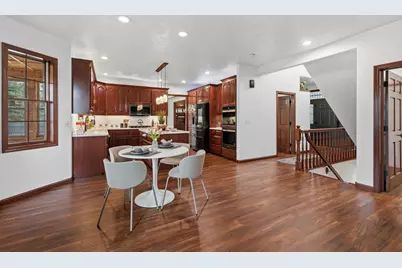 242  Kiesner Dr, Chilton, WI 53014 - Photo 10