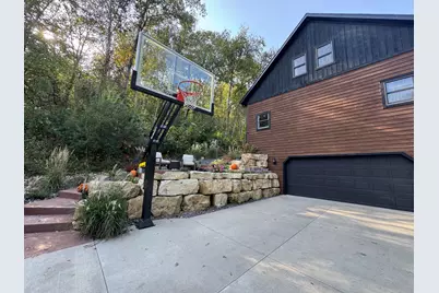 N6587  McCurdy Rd, Onalaska, WI 54636 - Photo 2