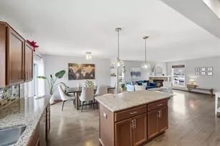 9437 W Greenwood Terrace, Milwaukee, WI 53224 - Photo 10