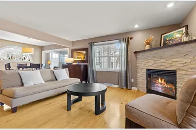 W269N2723  Lelah Ave, Pewaukee, WI 53072 - Photo 4