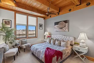 541 E Erie St, Milwaukee, WI 53202 - Photo 26