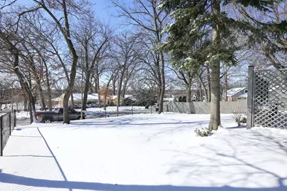 309 N 116th St, Wauwatosa, WI 53226 - Photo 26