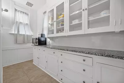 615 E Otjen St, Milwaukee, WI 53207 - Photo 26