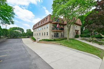 12303 W Center St #3A, Wauwatosa, WI 53222 - Photo 30