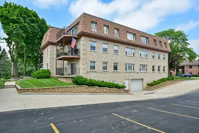12303 W Center St #3A, Wauwatosa, WI 53222 - Photo 32