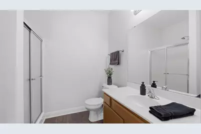 W206N16704  Blackberry Cir #2205, Jackson, WI 53037 - Photo 16