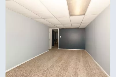 8325 N 93rd St, Milwaukee, WI 53224 - Photo 22