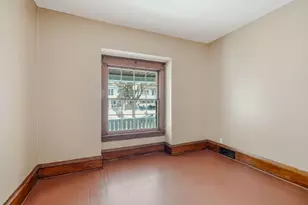 2180 N 51st St, Milwaukee, WI 53208 - Photo 8