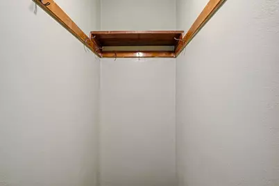 2180 N 51st St, Milwaukee, WI 53208 - Photo 14