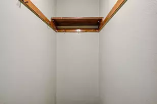 2180 N 51st St, Milwaukee, WI 53208 - Photo 14